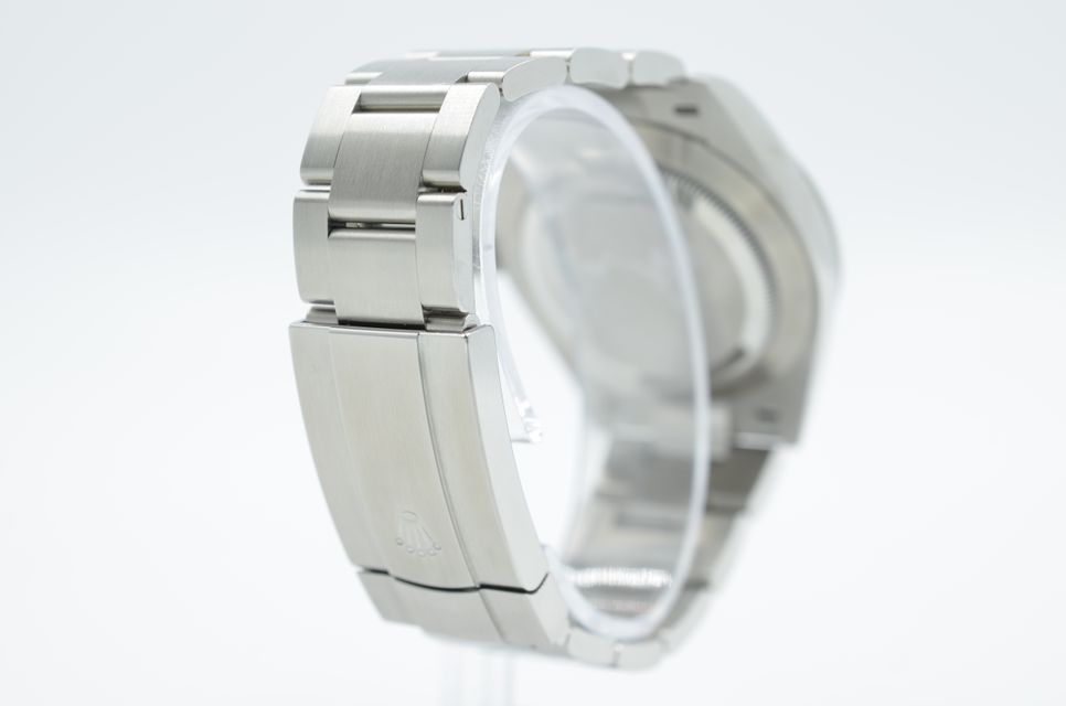Rolex Oyster Perpetual 41 134300 Image 3
